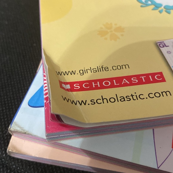 Set of 3 Girls Life books “drama free life”, “middle school”, “amazing you” NEW - Picture 9 of 10